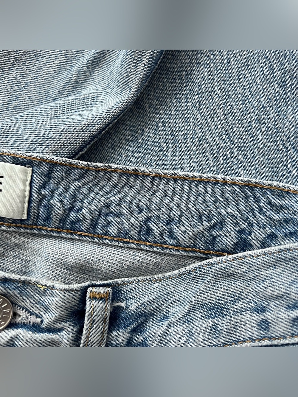 AGOLDE 90’s Crop Distressed Jeans Light Wash High Rise 28 - Picture 13 of 16